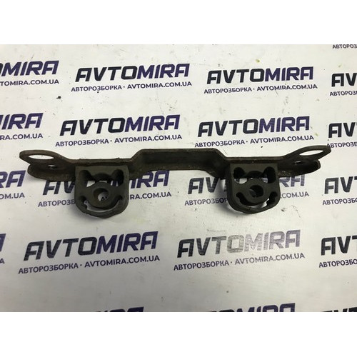 Кронштейн глушника Opel Corsa D 2006-2014 55703007